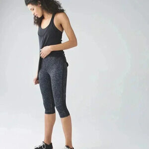 Lululemon real quick samba snake casual yoga athletic stretch crop tights 2